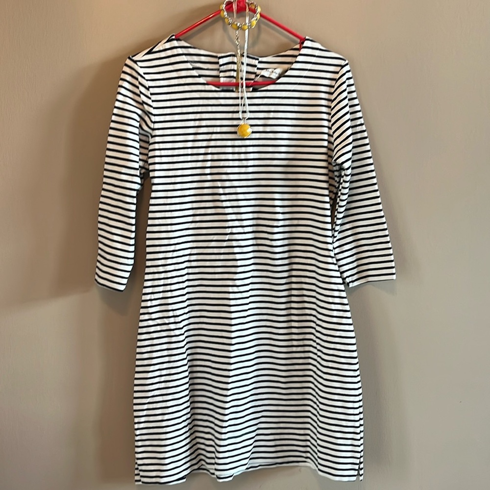 Boutique Dress w Stripes & Jewlery